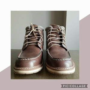 SOLD G.H. Bass & Co. Flex Step Ankle Boots